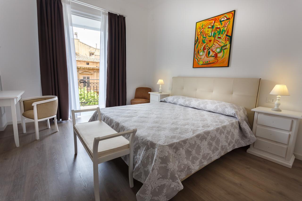 パレルモ Porta Maqueda Bed & Breakfast エクステリア 写真